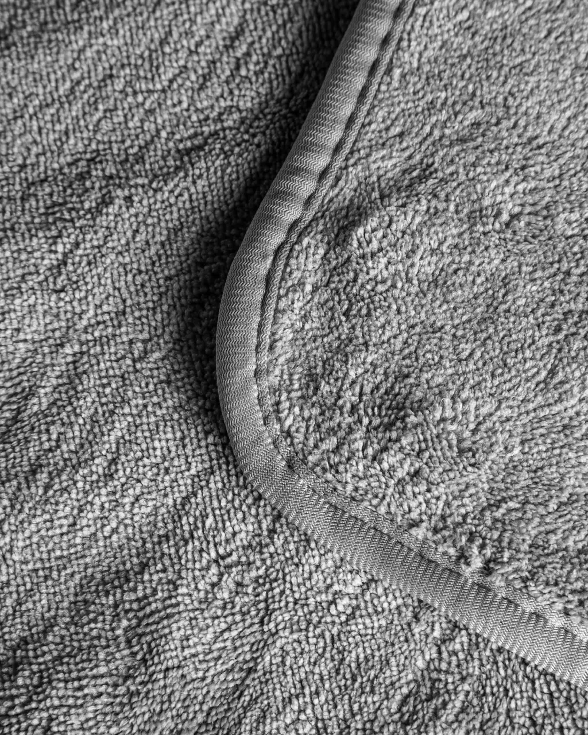 Adam's Grey Polishing Microfiber Towel - Image 4